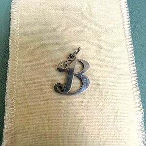 James Avery pendandt/charm B initial sterling silver
